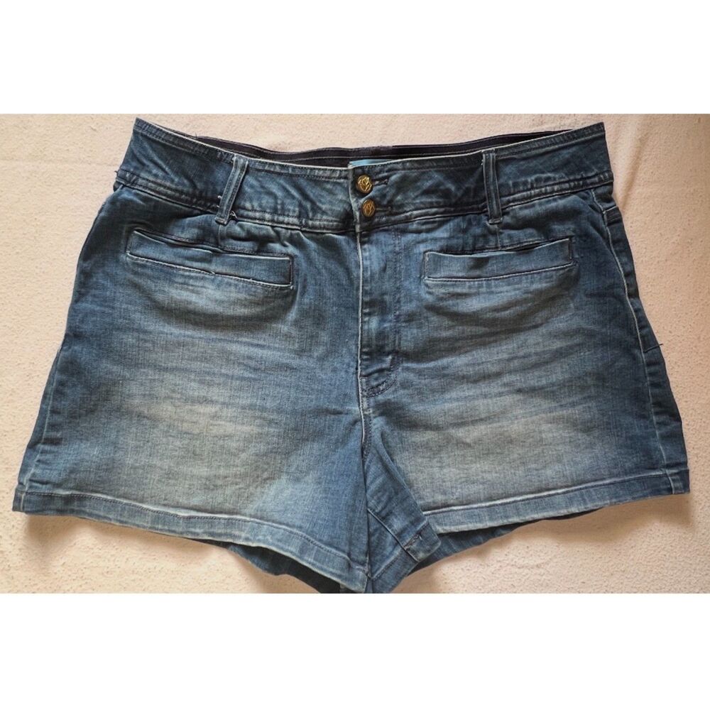 Draper James Welt Pocket Denim Jean Mid Rise Shorts Size 16